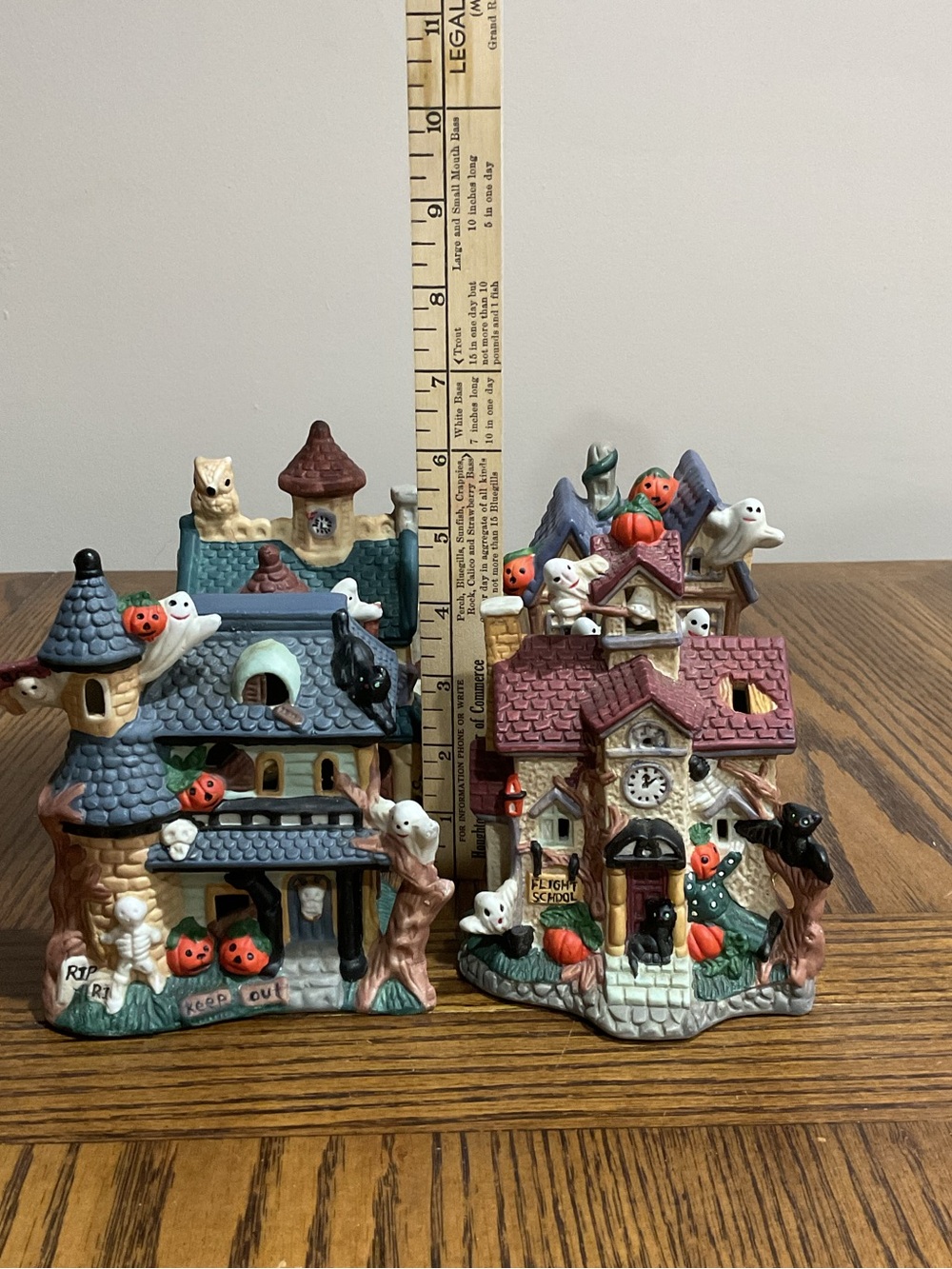 4 Halloween 👻 🎃 Ceramic Village Houses – Multi-Color - Picture 16 of 16